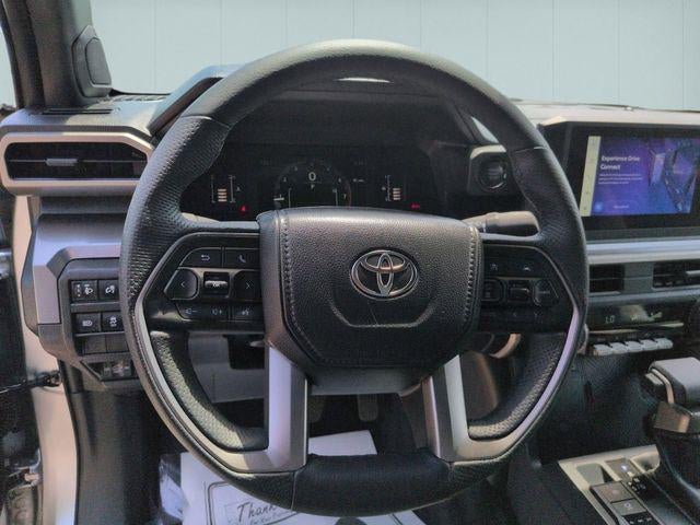 2025 Toyota TACOMA SR5 SR5