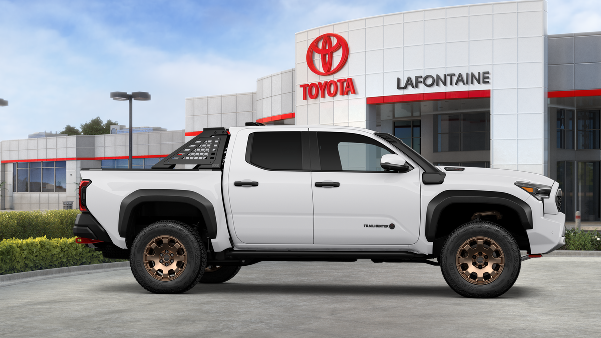 2025 Toyota Tacoma i-FORCE MAX Trailhunter