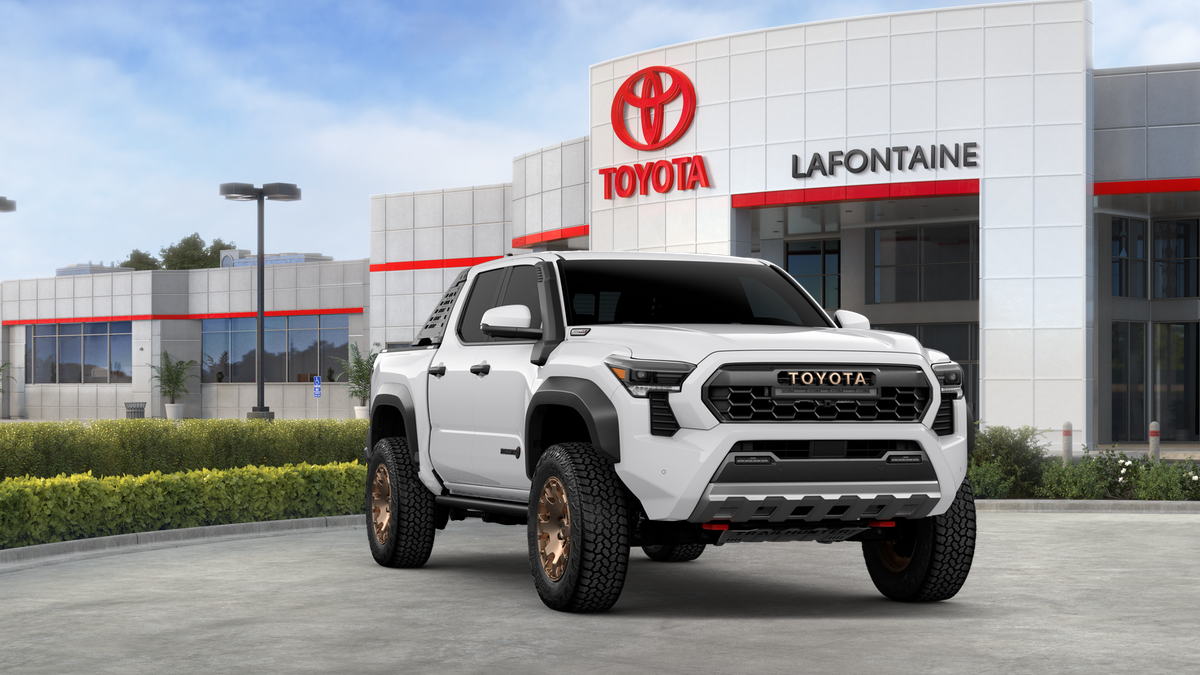 2025 Toyota Tacoma i-FORCE MAX Trailhunter