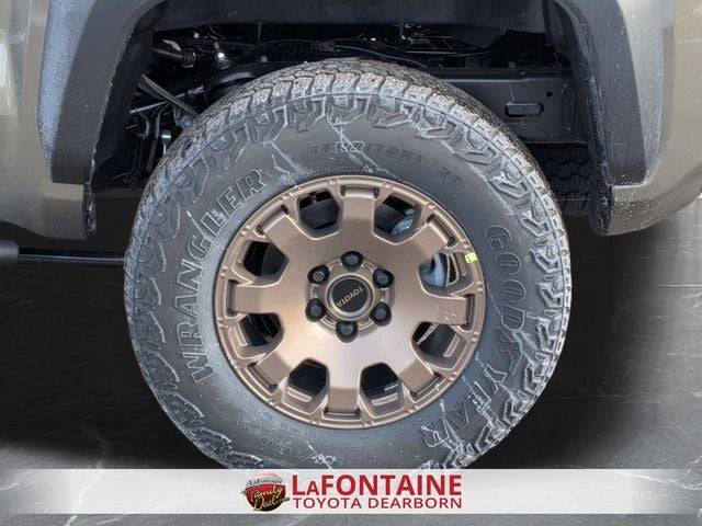 2026 Toyota Tacoma i-FORCE MAX Trailhunter