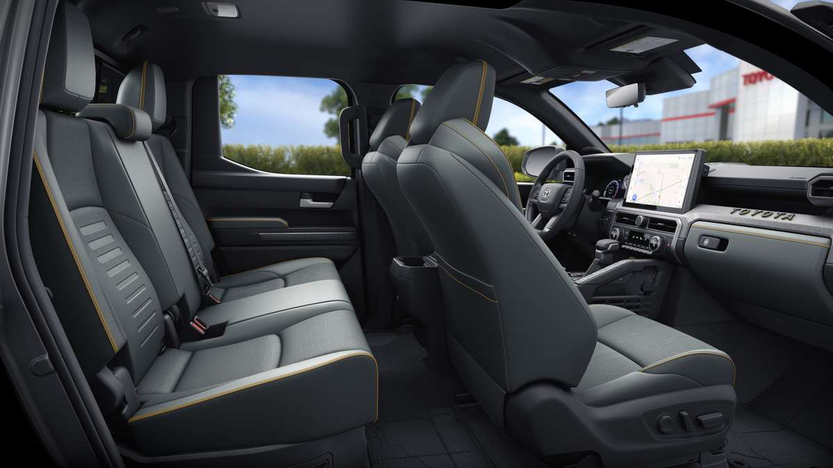 2026 Toyota Tacoma i-FORCE MAX Trailhunter