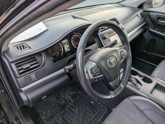 2016 Toyota CAMRY SE