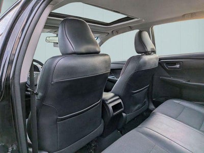 2016 Toyota CAMRY SE