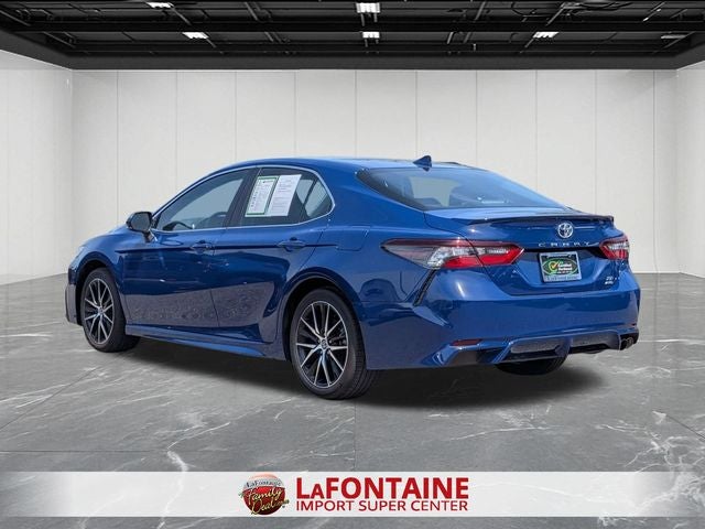 2024 Toyota CAMRY SE