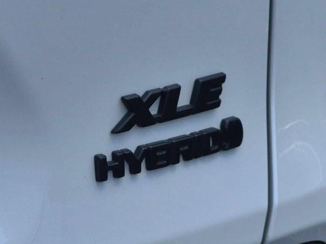 2023 Toyota RAV4 Hybrid XLE Premium