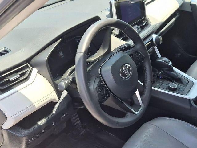 2023 Toyota RAV4 Hybrid XLE Premium