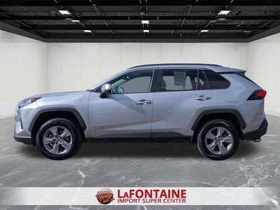 2022 Toyota RAV4 HYBRID LE
