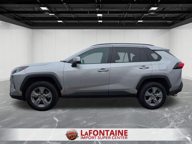 2022 Toyota RAV4 HYBRID LE