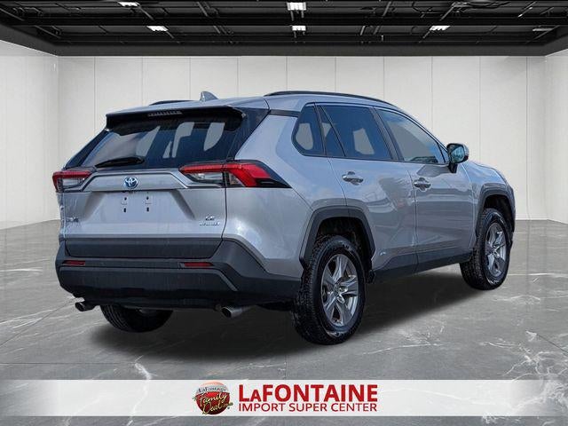 2022 Toyota RAV4 HYBRID LE