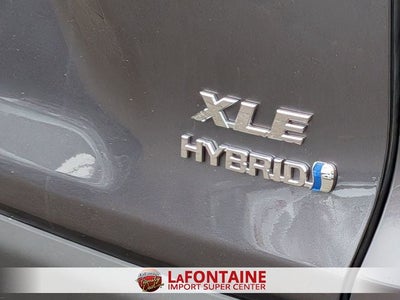 2022 Toyota RAV4 HYBRID XLE