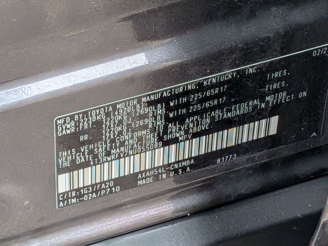 2022 Toyota RAV4 HYBRID XLE