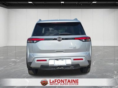 2023 Nissan Pathfinder Platinum