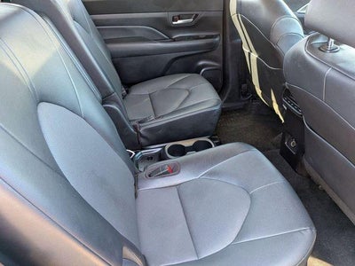 2024 Toyota GRAND HIGHLANDER XLE
