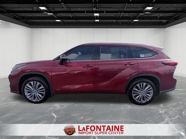 2022 Toyota Highlander Platinum