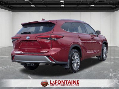 2022 Toyota Highlander Platinum