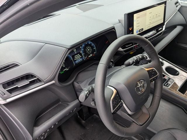 2025 Toyota SIENNA PLT AWD Platinum 7 Passenger