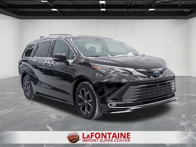 2025 Toyota SIENNA PLT AWD Platinum 7 Passenger