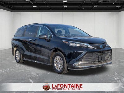 2025 Toyota SIENNA PLT AWD Platinum 7 Passenger