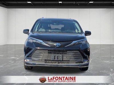 2025 Toyota SIENNA PLT AWD Platinum 7 Passenger