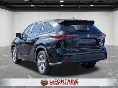 2024 Toyota HIGHLANDER LE