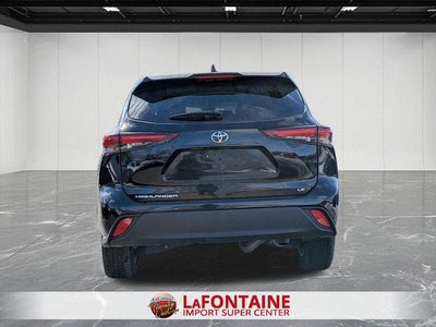 2024 Toyota HIGHLANDER LE