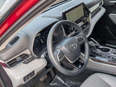 2023 Toyota HIGHLANDER Limited