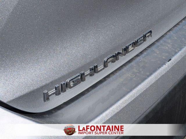 2024 Toyota HIGHLANDER XLE