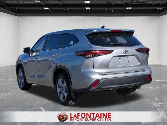 2024 Toyota HIGHLANDER XLE