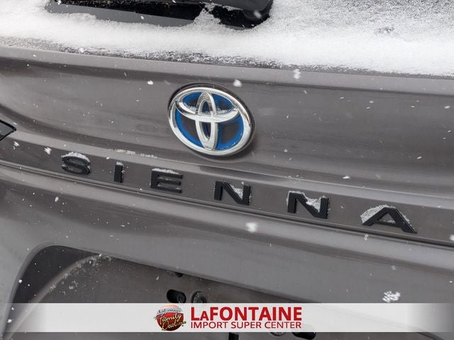 2024 Toyota SIENNA LE LE 8 Passenger