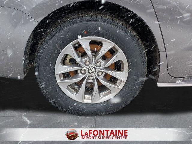 2024 Toyota SIENNA LE LE 8 Passenger