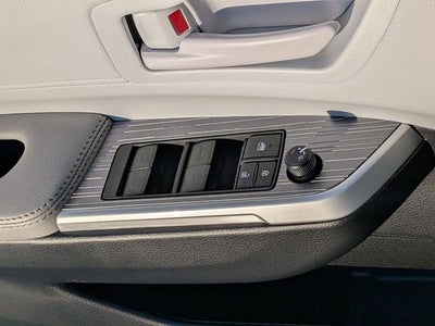 2026 Toyota Sienna LE 8 Passenger