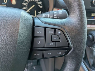 2026 Toyota Sienna LE 8 Passenger