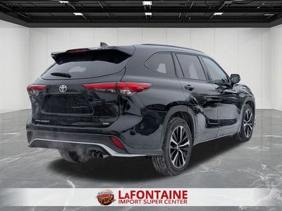 2022 Toyota HIGHLANDER XSE