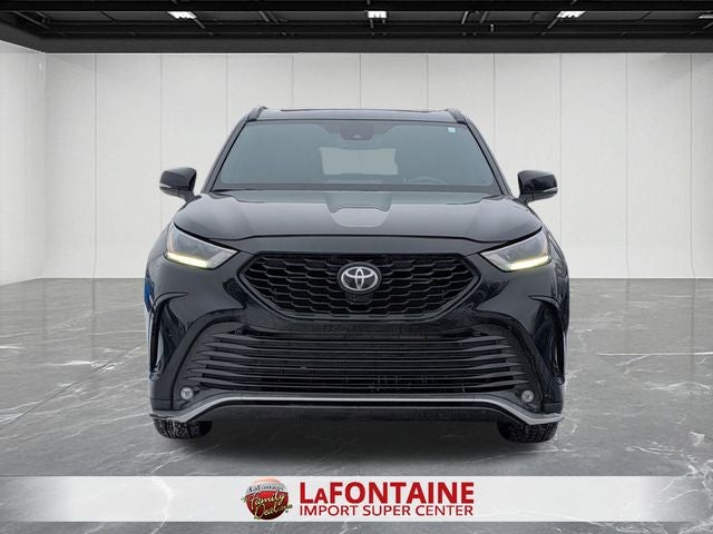 2022 Toyota HIGHLANDER XSE