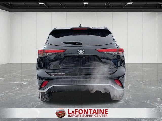 2022 Toyota HIGHLANDER XSE
