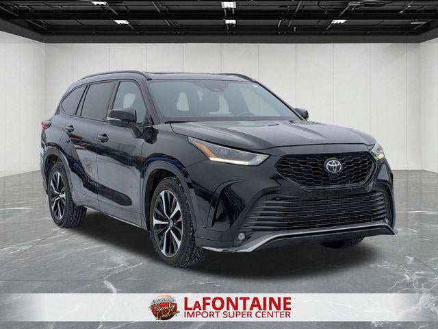 2022 Toyota HIGHLANDER XSE