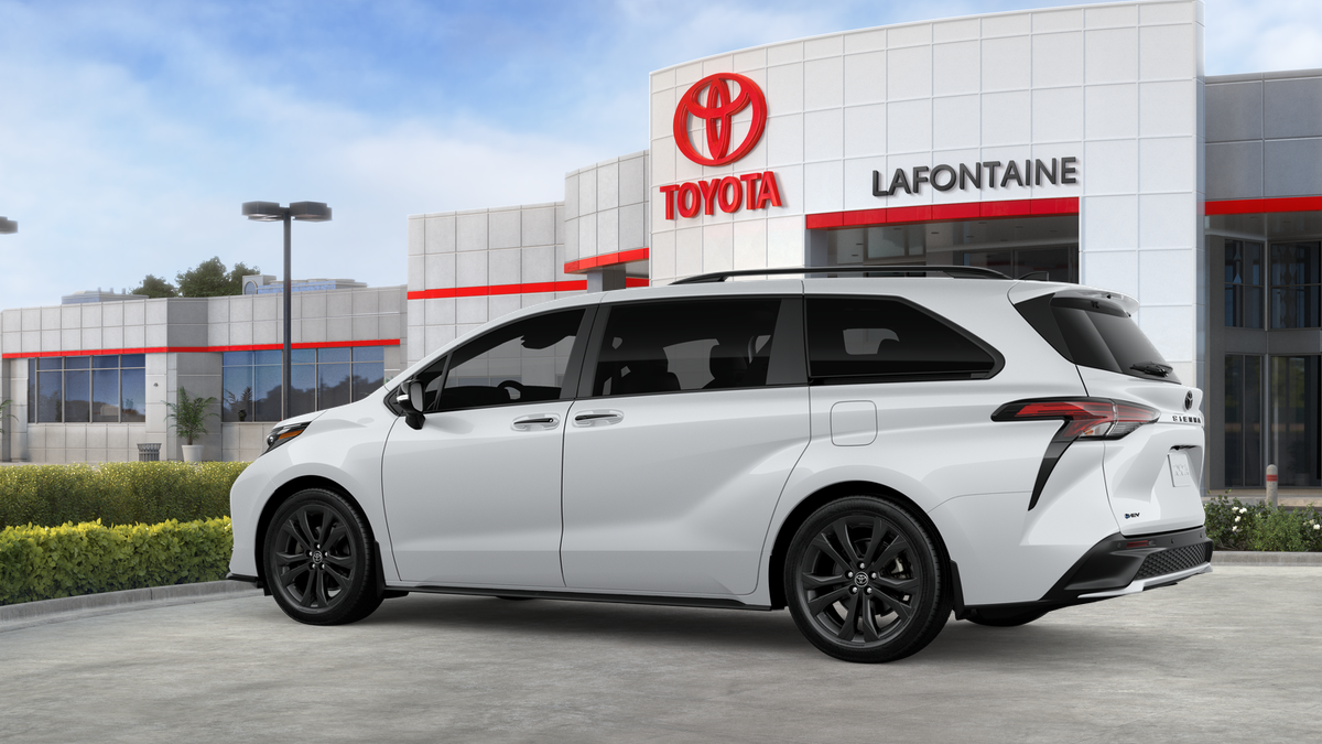 2026 Toyota Sienna XSE