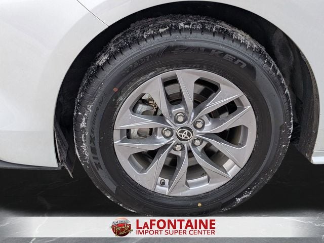 2024 Toyota SIENNA XLE XLE 7 Passenger