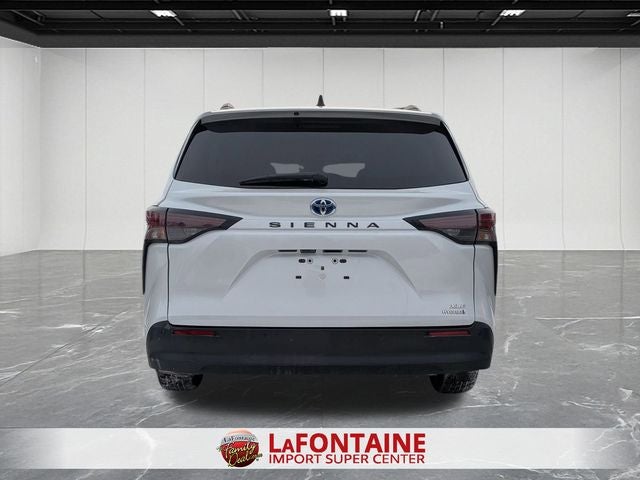 2024 Toyota SIENNA XLE XLE 7 Passenger