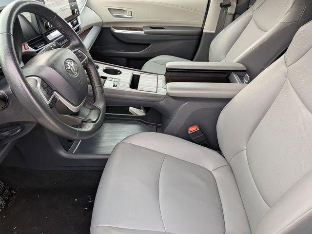 2024 Toyota SIENNA XLE XLE 7 Passenger