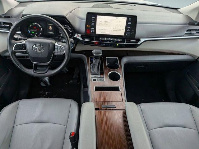 2024 Toyota SIENNA XLE XLE 7 Passenger