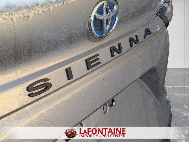 2024 Toyota SIENNA XLE XLE
