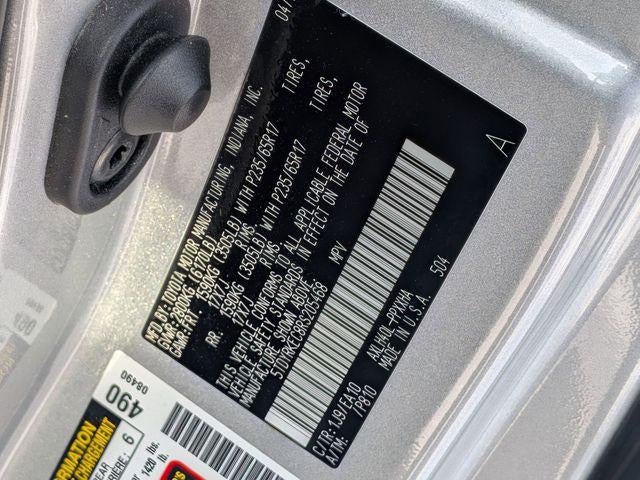 2024 Toyota SIENNA XLE XLE