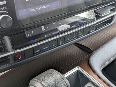 2024 Toyota SIENNA XLE AWD XLE 7 Passenger
