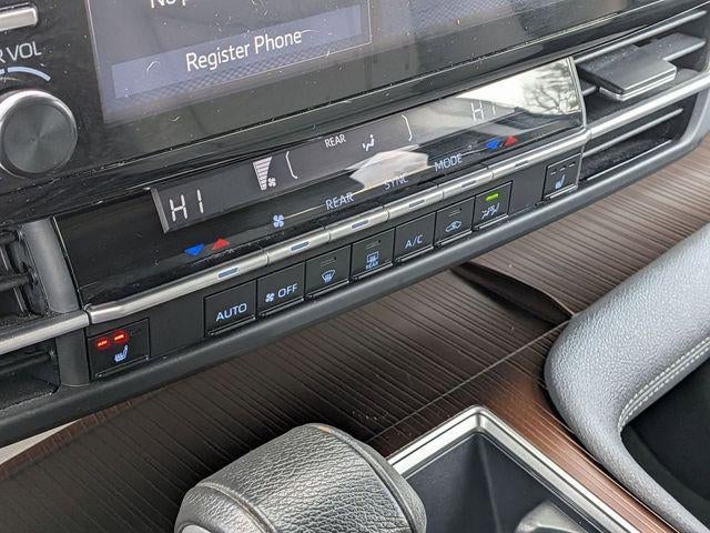 2024 Toyota SIENNA XLE AWD XLE 7 Passenger
