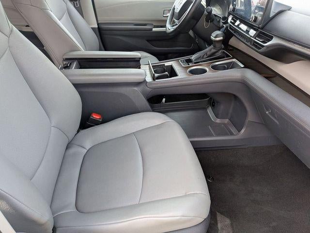 2024 Toyota SIENNA XLE AWD XLE 7 Passenger