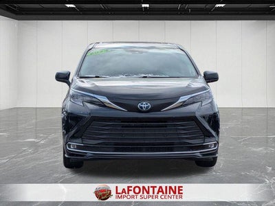 2024 Toyota SIENNA XLE AWD XLE 7 Passenger