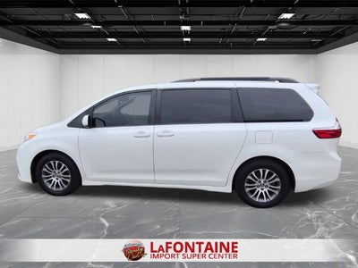2019 Toyota Sienna XLE 8 Passenger