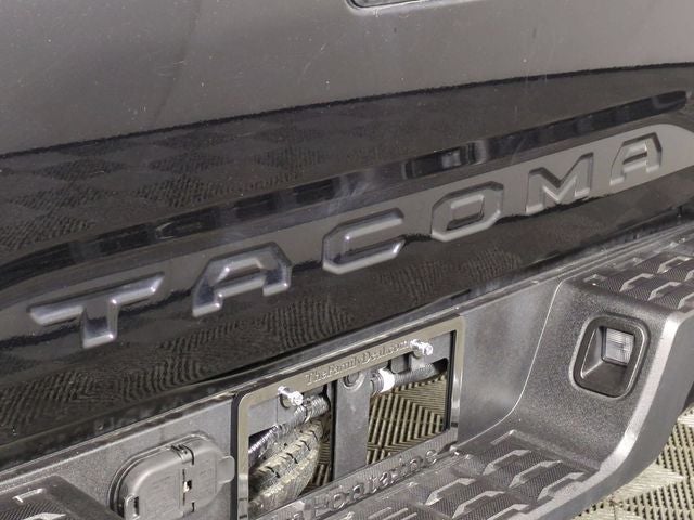 2021 Toyota Tacoma SR V6