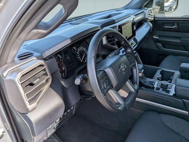 2025 Toyota TUNDRA 4X4 SR5